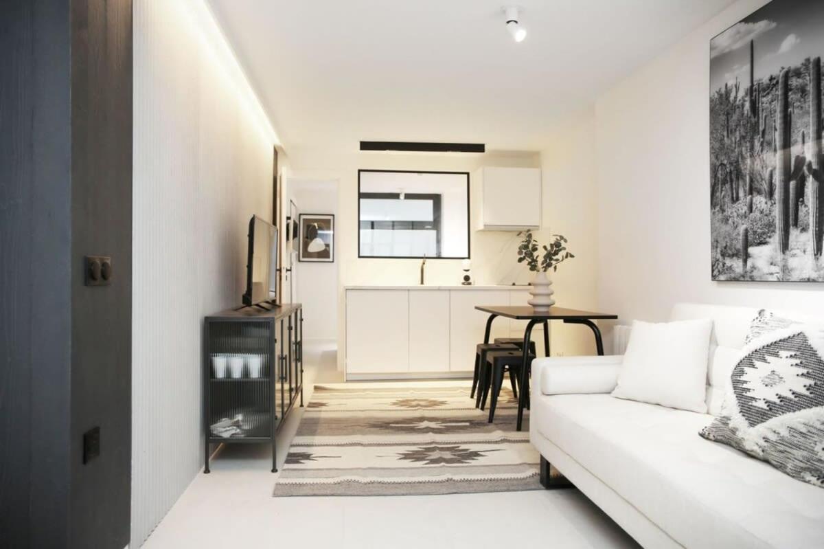 Logement Ideal En Famille - Porte Du Marais - 6P - Flat-Guest Париж Екстериор снимка